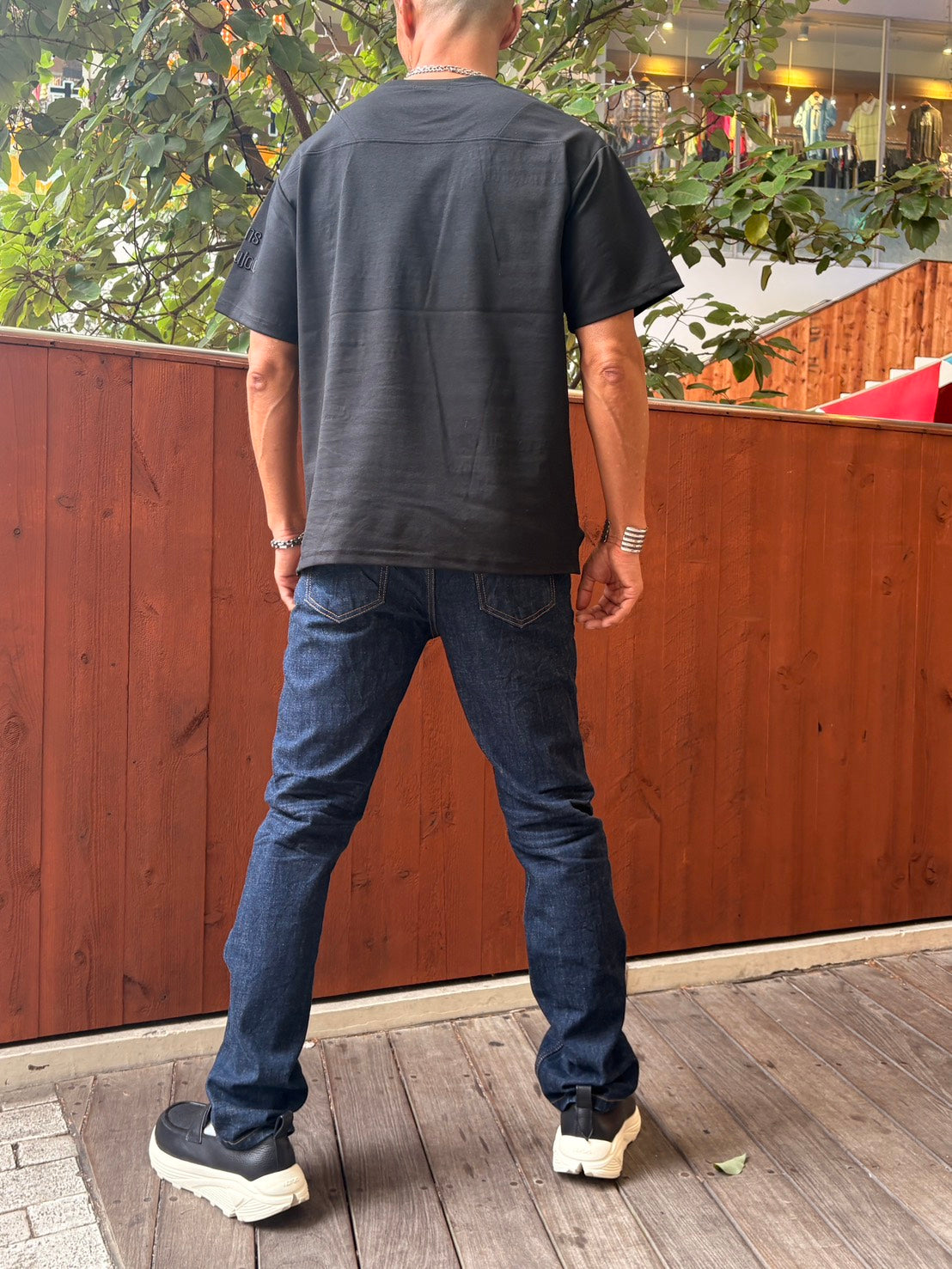 【再入荷】3Dランダム刺繡T MEN