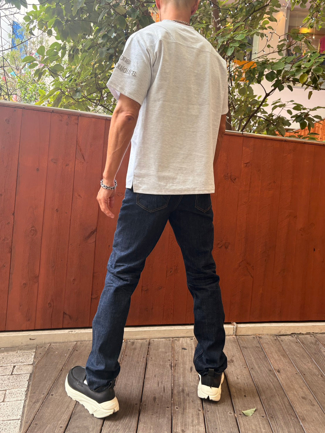 【再入荷】3Dランダム刺繡T MEN
