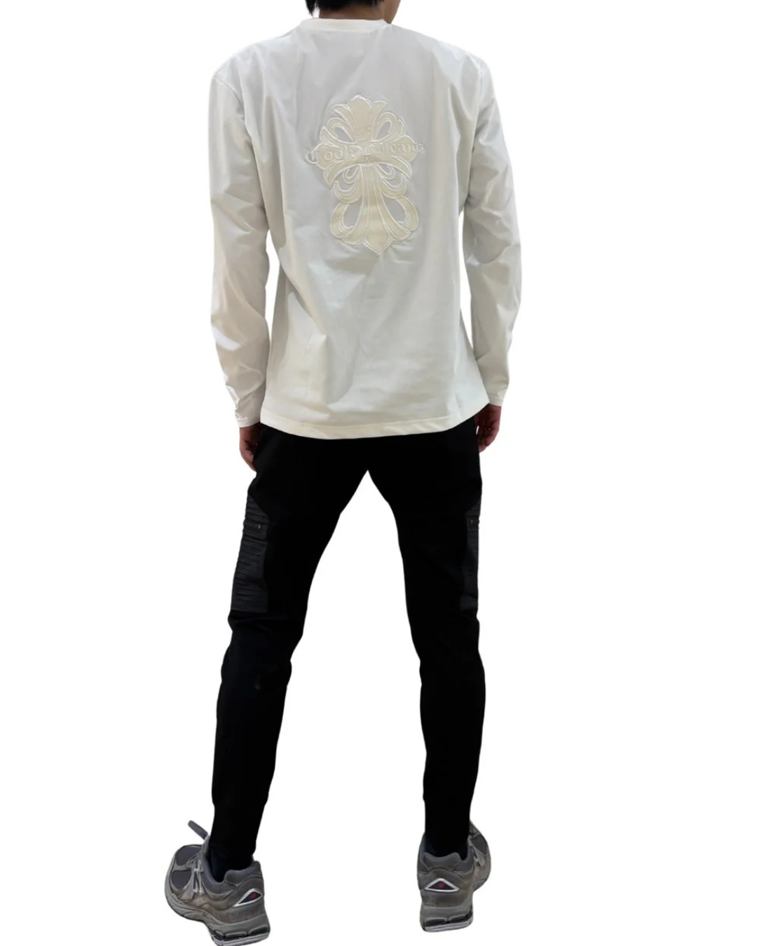 PUダガークロスVネックロンT UNISEX