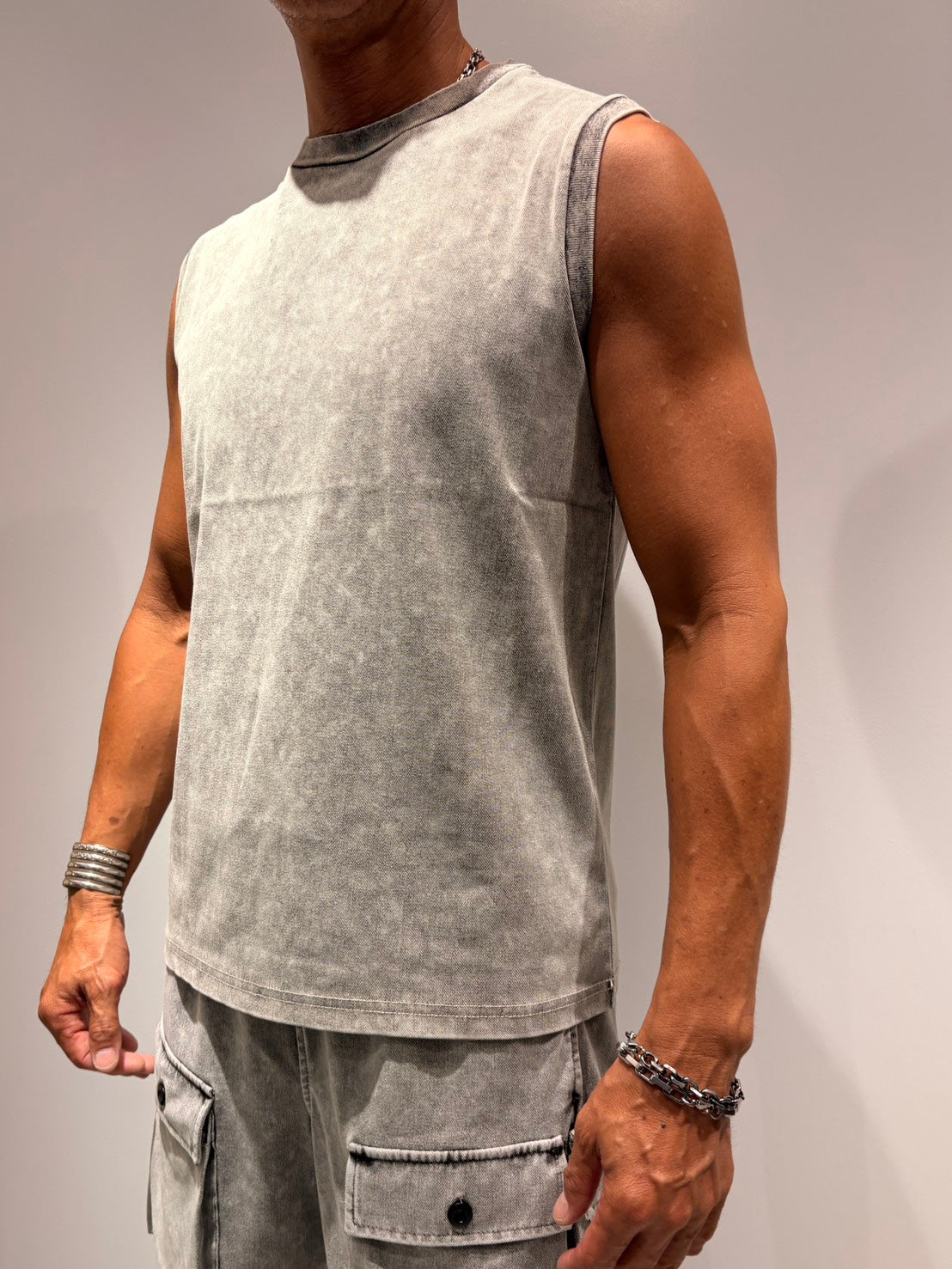 MEN 178cm Lグレー/サイズＭ着用