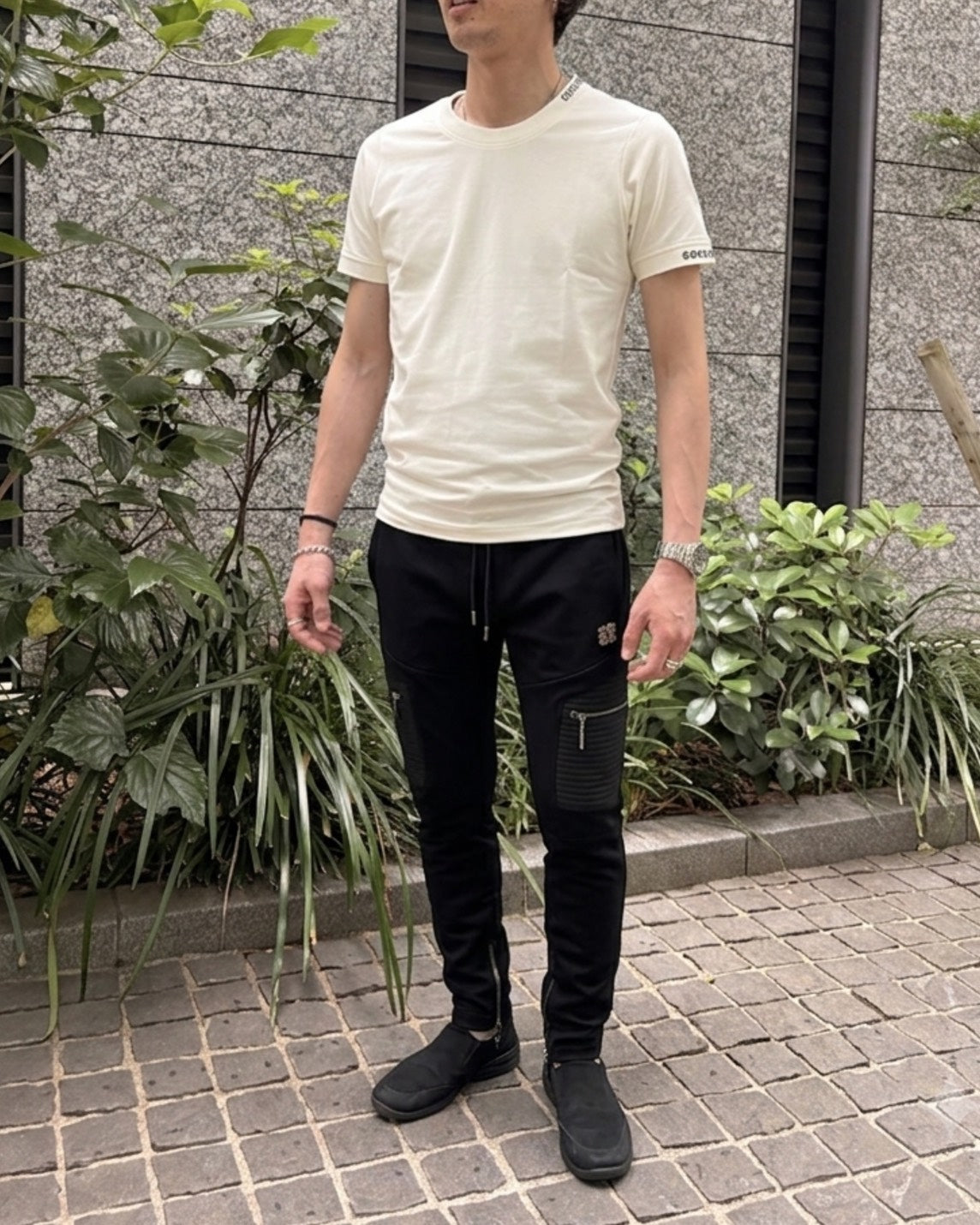 【先行予約販売】CJ袖ネック刺繍Tシャツ MEN