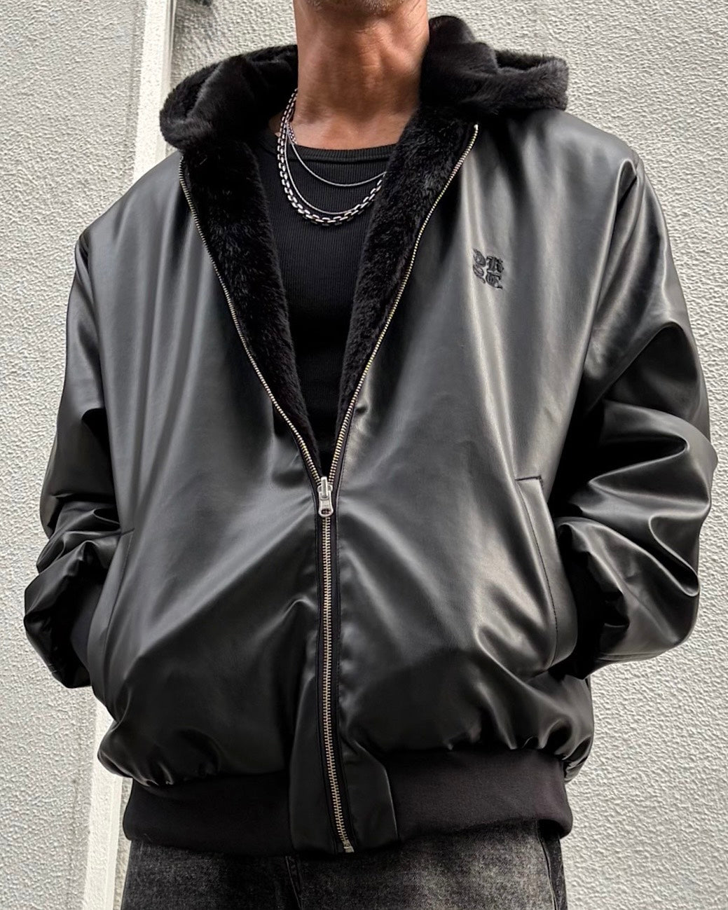 MEN 175cm  ブラック表/サイズL着用