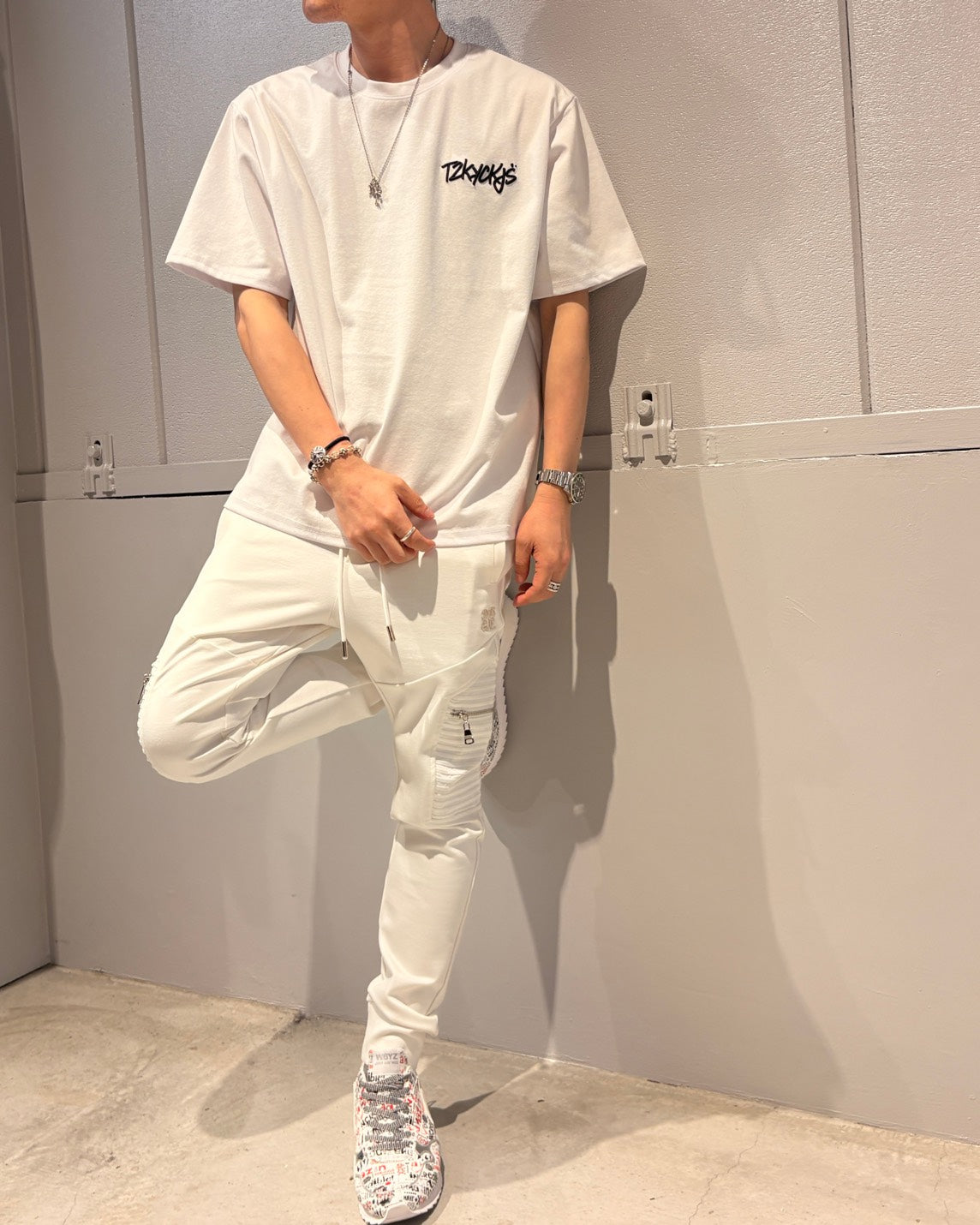 T2KYCKJS3D刺繍Ｔ UNISEX