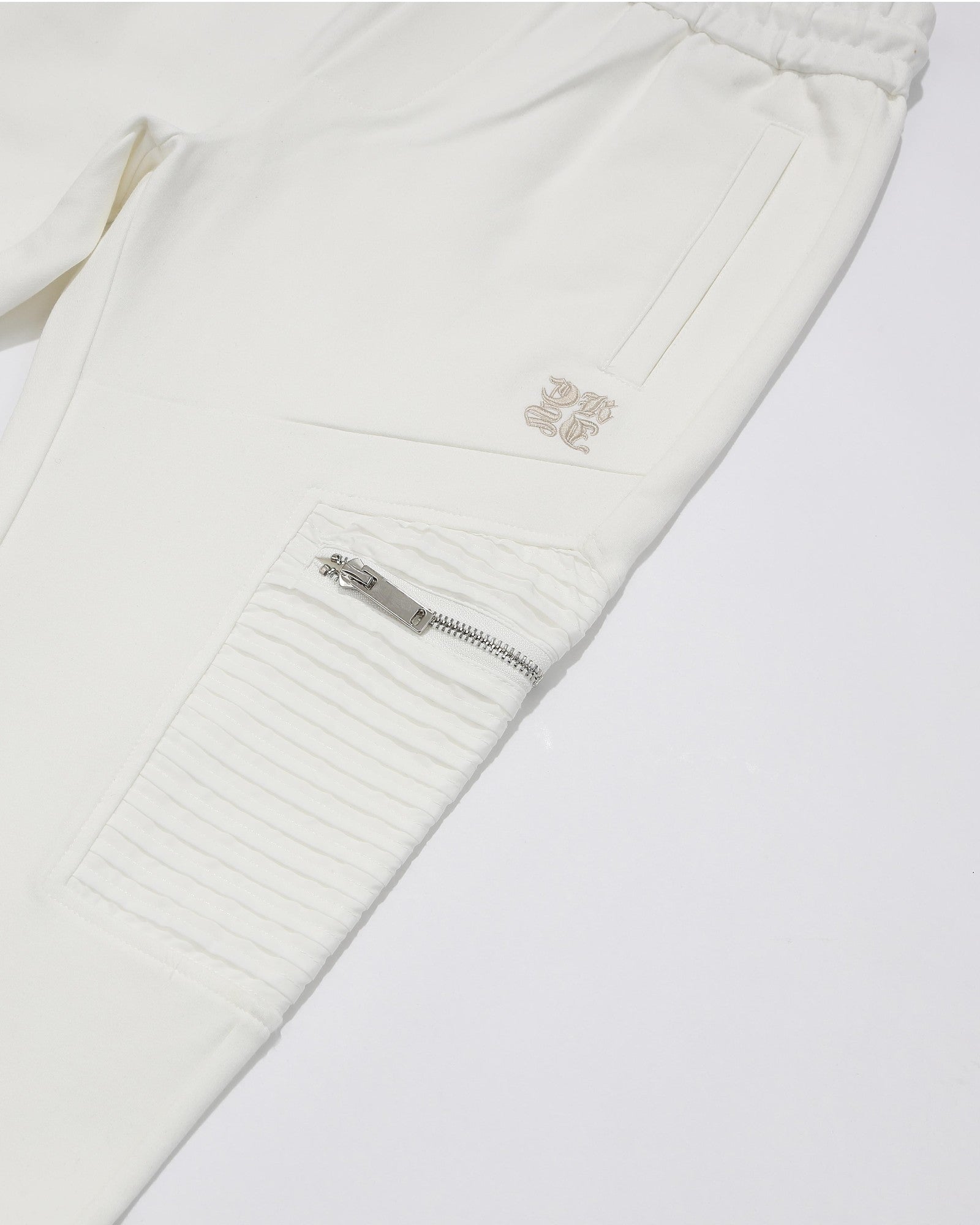 PILLAR ナイロン切替 刺繍付き ジャージパンツ UNISEX