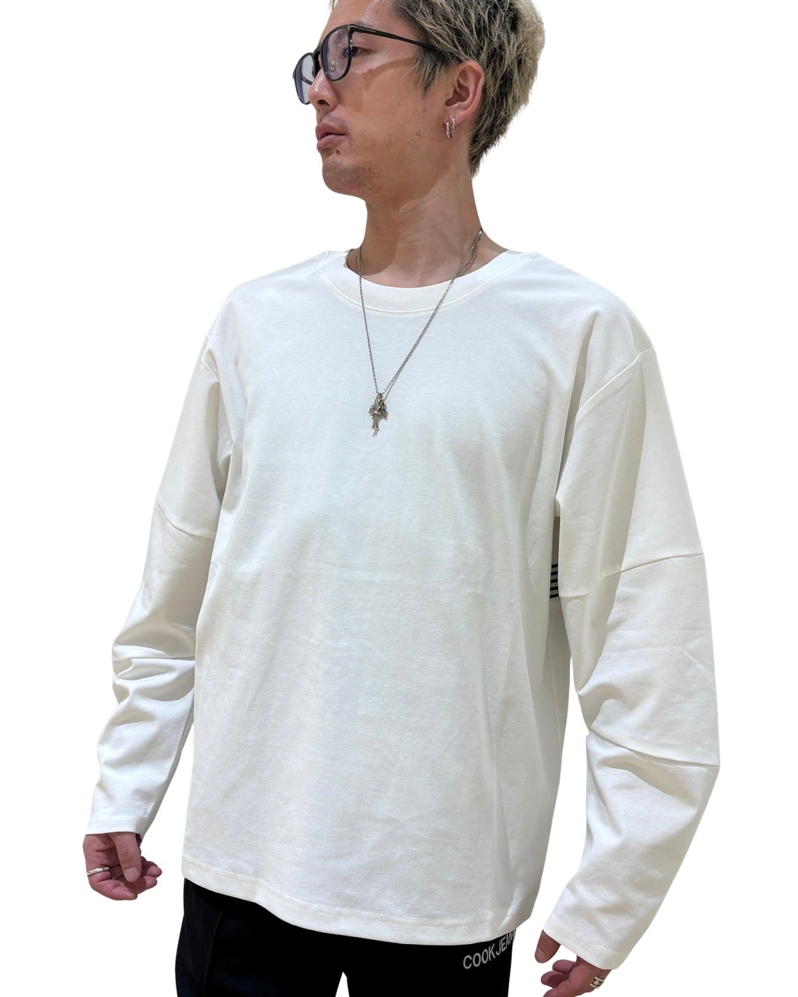 MEN 170cm オフ サイズ2着用