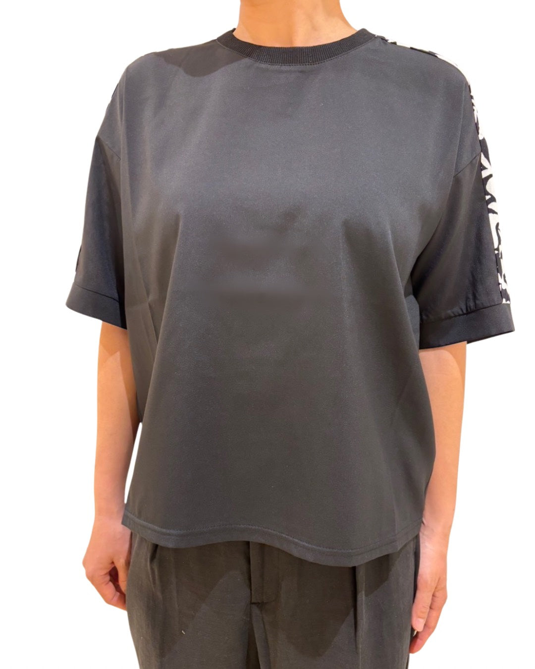 WOMEN 160cm ブラックA/サイズF着用